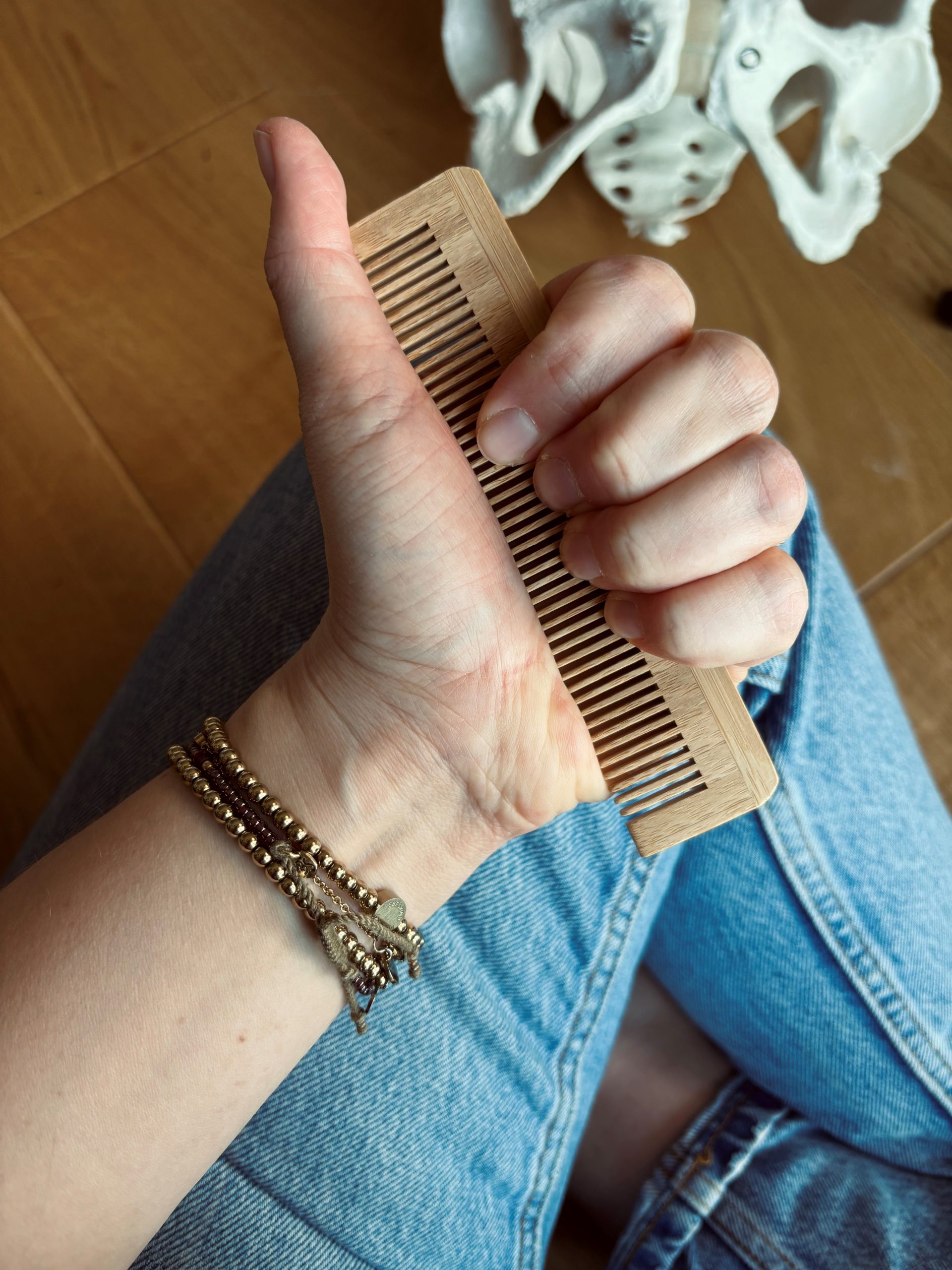 Geburtskamm, Schmerzlinderung Geburt, Hypnobirthing, Doula, Geburtsvorbereitung, selbstbestimmt